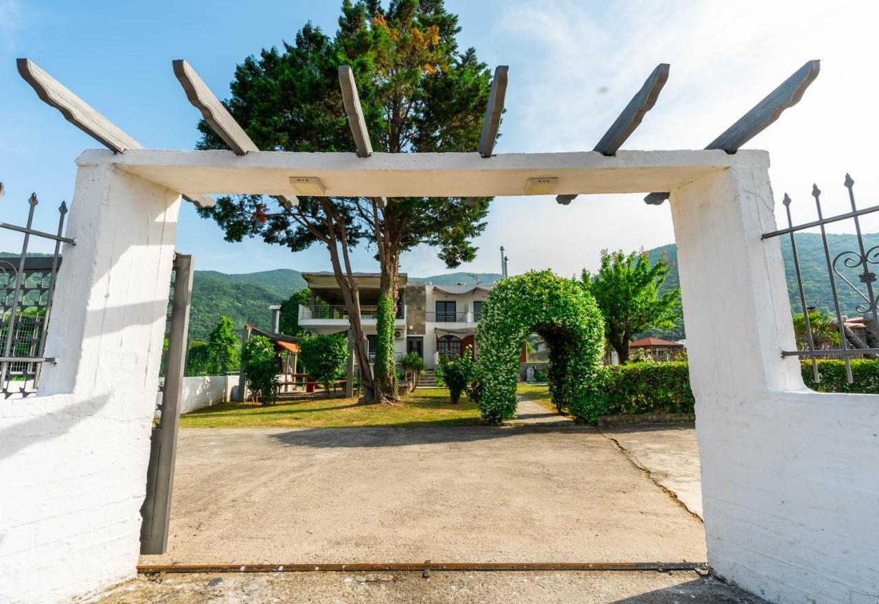Stone House & Apartments Stavros  Luaran gambar